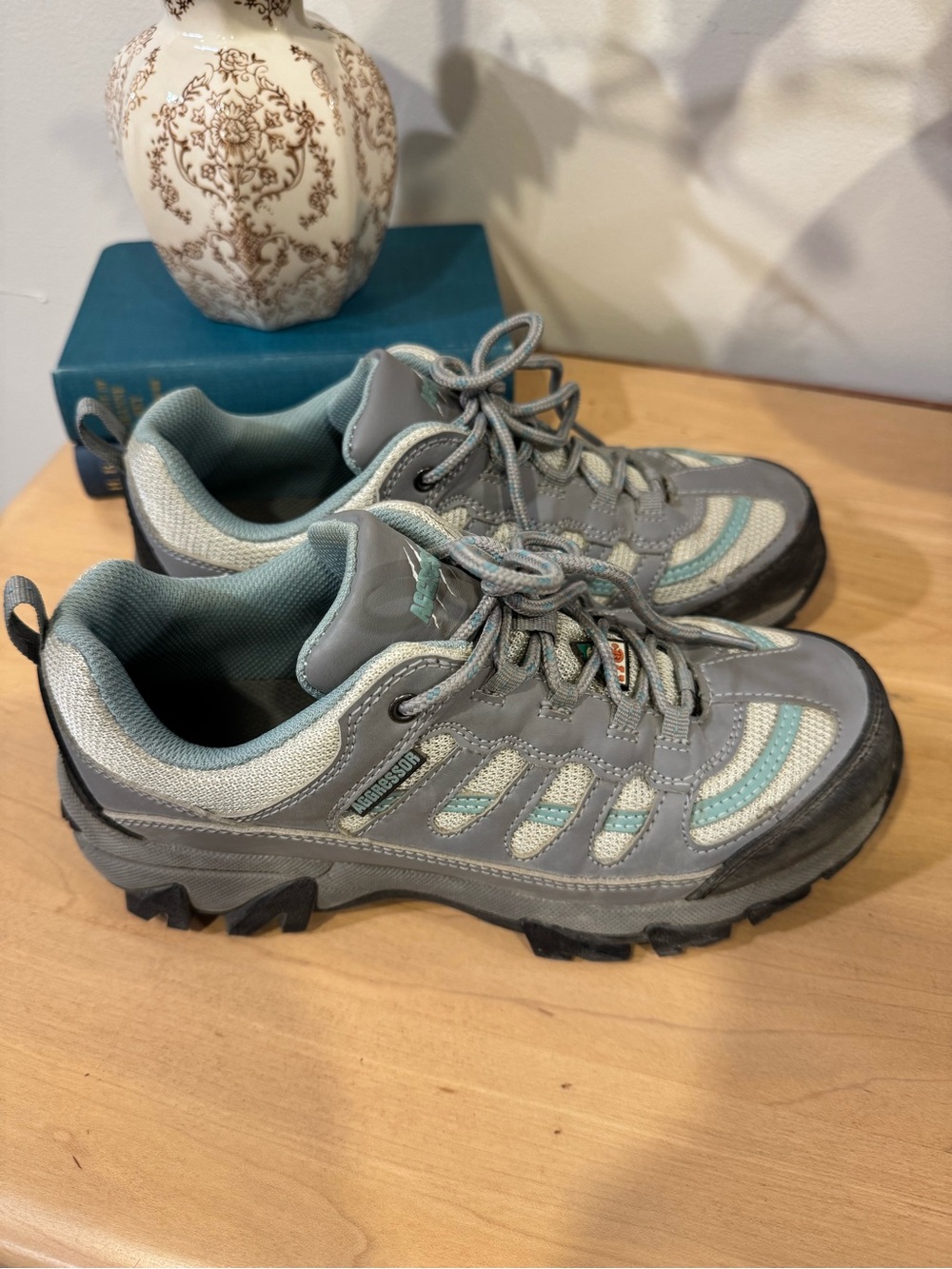 Womens steel toed work shoes Aggressor 7M